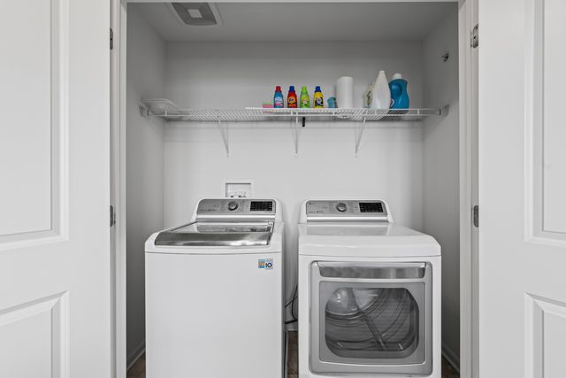 1160 Evergreen Avenue, Des Plaines, IL 60016