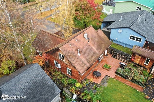 2635 Latouche Street, Anchorage, AK 99508