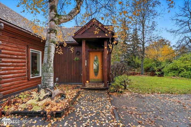 2635 Latouche Street, Anchorage, AK 99508