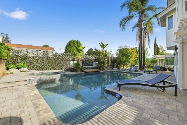 13366 Twin Circle Ct, Poway, CA 92064