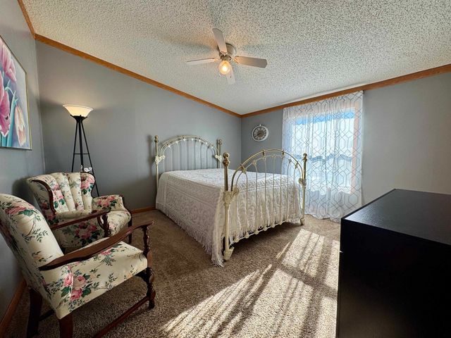 33801 30th St SW, Max, ND 58759