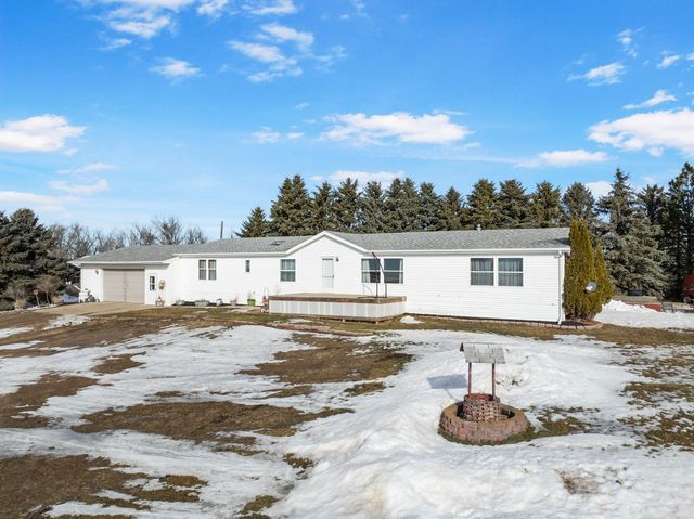 33801 30th St SW, Max, ND 58759