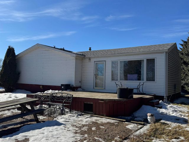 33801 30th St SW, Max, ND 58759