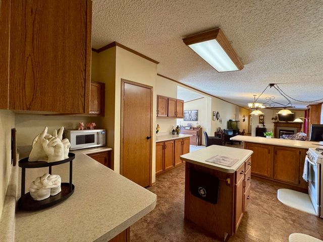 33801 30th St SW, Max, ND 58759