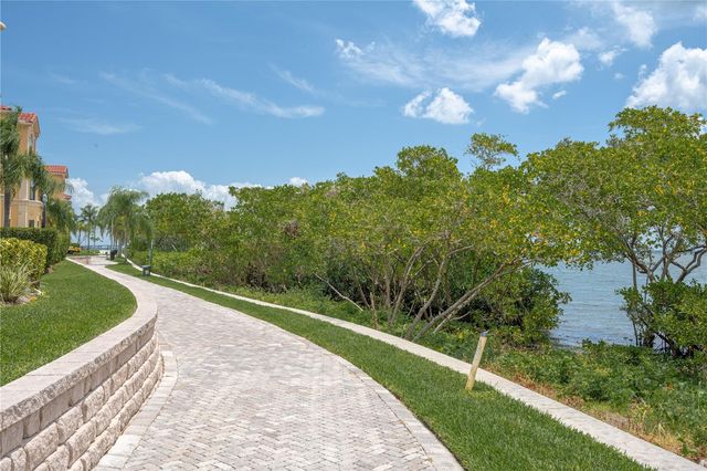 2724 VIA MURANO 623, Clearwater, FL 33764
