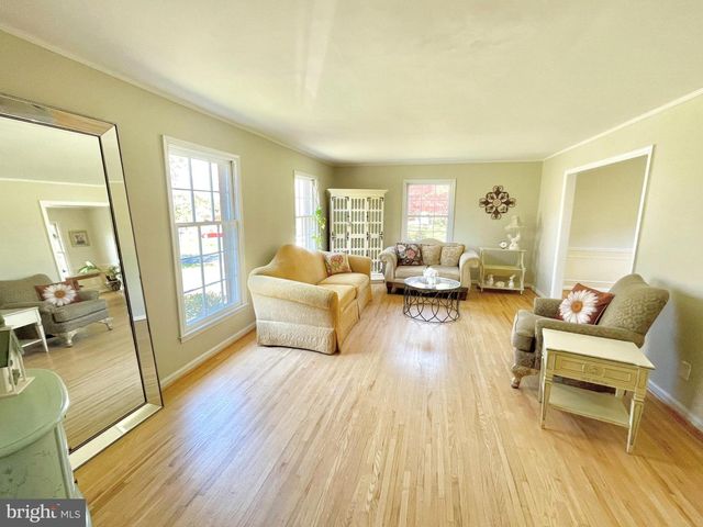 15309 HANNANS WAY, Rockville, MD 20853