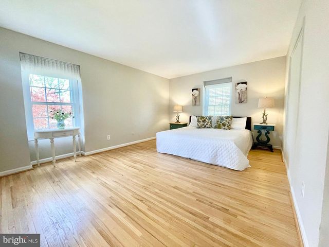 15309 HANNANS WAY, Rockville, MD 20853