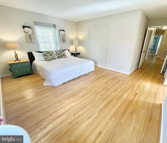 15309 HANNANS WAY, Rockville, MD 20853