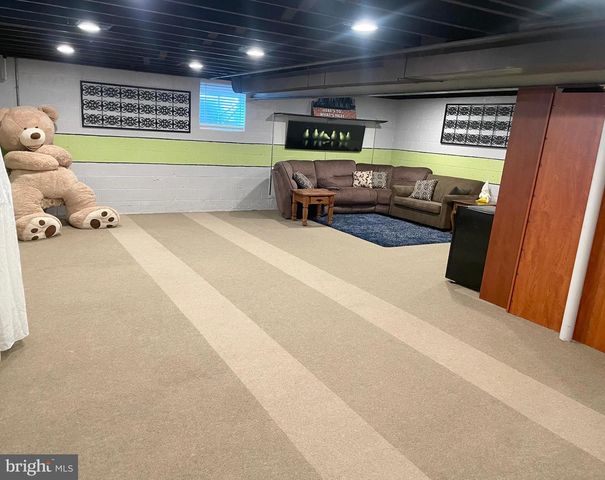 15309 HANNANS WAY, Rockville, MD 20853