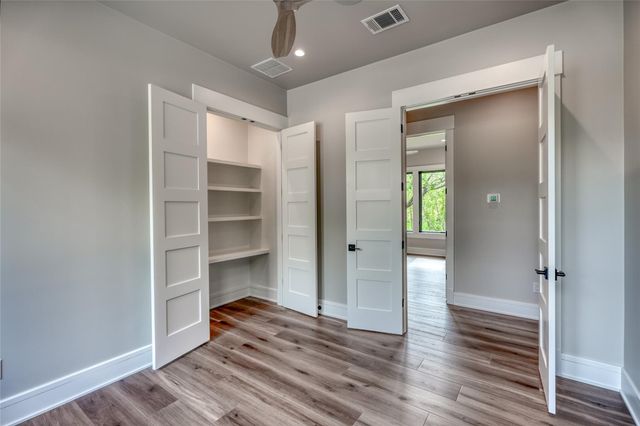 106 Edwards CIR, Horseshoe Bay, TX 78657