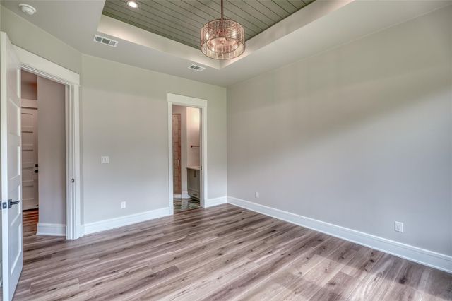 106 Edwards CIR, Horseshoe Bay, TX 78657