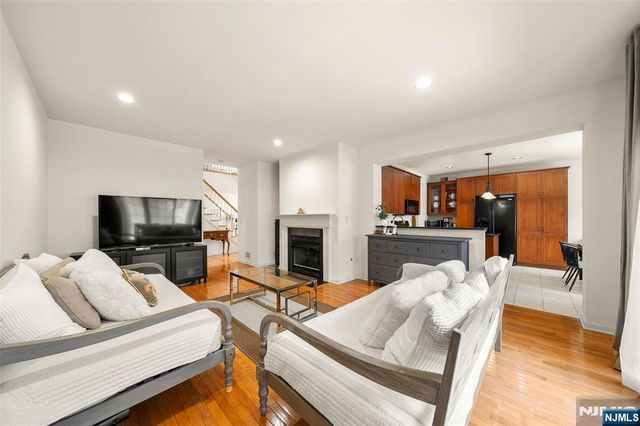 48 Bovensiepen Court, Roseland, NJ 07068