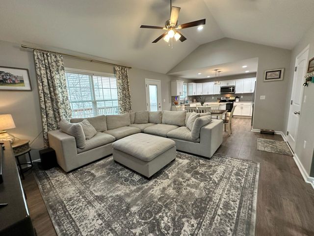 127 Olive Branch Drive, Richmond, KY 40475