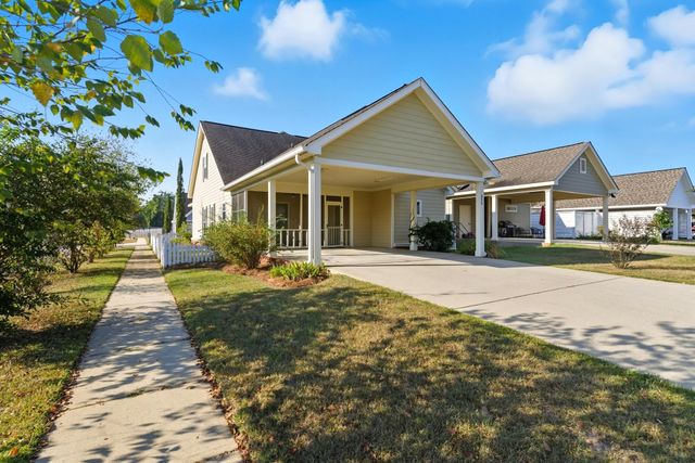 229 Legacy Blvd., Hattiesburg, MS 39402