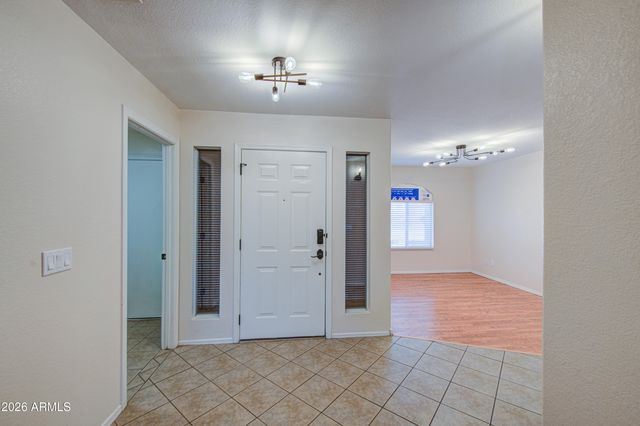 1757 W RAY Lane, Apache Junction, AZ 85120