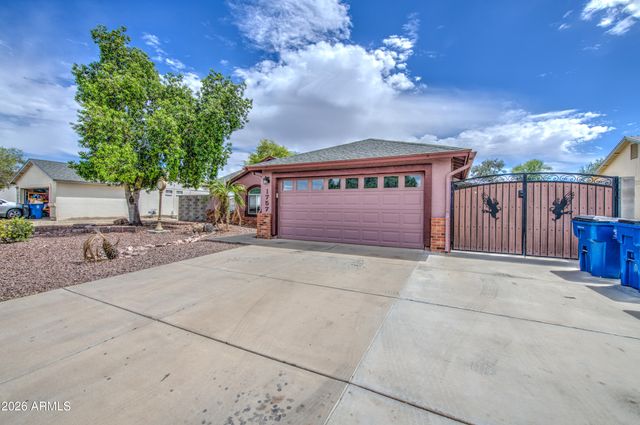 1757 W RAY Lane, Apache Junction, AZ 85120
