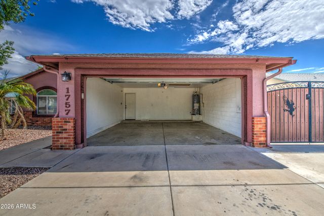 1757 W RAY Lane, Apache Junction, AZ 85120