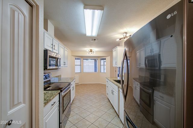 1757 W RAY Lane, Apache Junction, AZ 85120