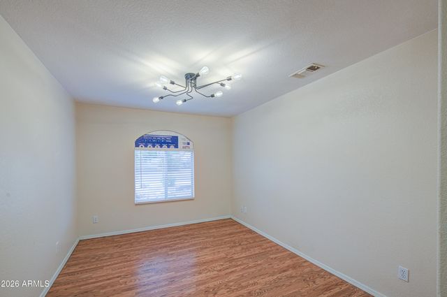 1757 W RAY Lane, Apache Junction, AZ 85120