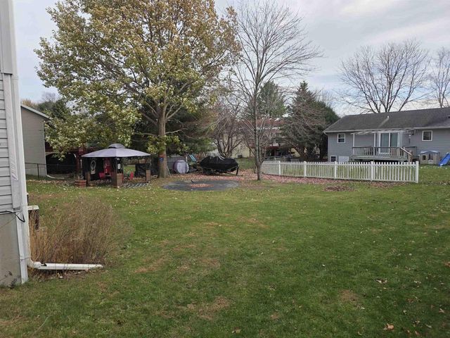 1130-1132 12th Street, Baraboo, WI 53913