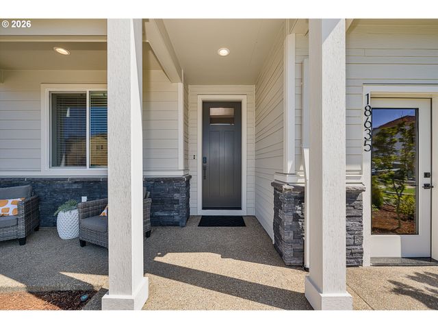 18635 WARM SPRINGS St 4, Sandy, OR 97055