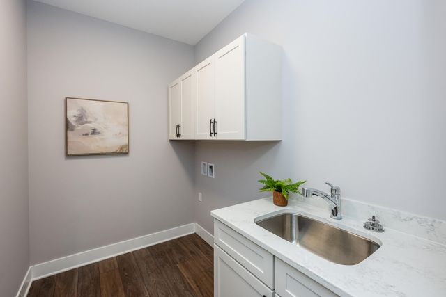 3634 Katherine Lane 3, Royalton Twp, MI 49085