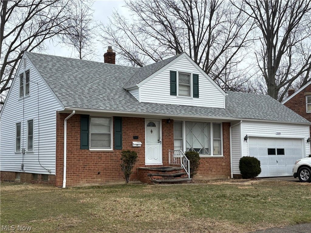 25591 Forestview Avenue, Euclid, OH 44132