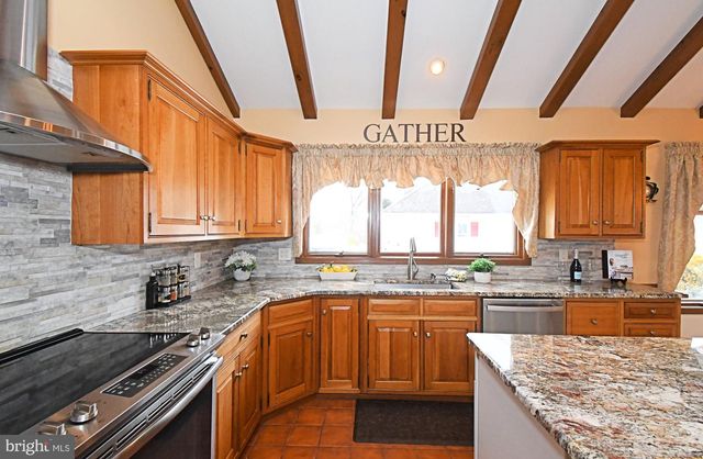 6196 WASHINGTON LN, Bensalem, PA 19020