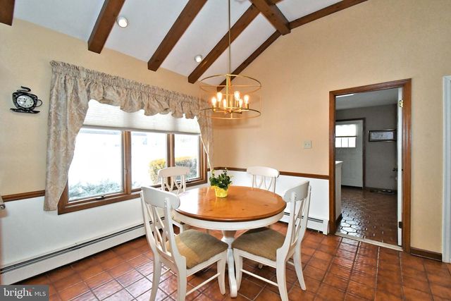 6196 WASHINGTON LN, Bensalem, PA 19020