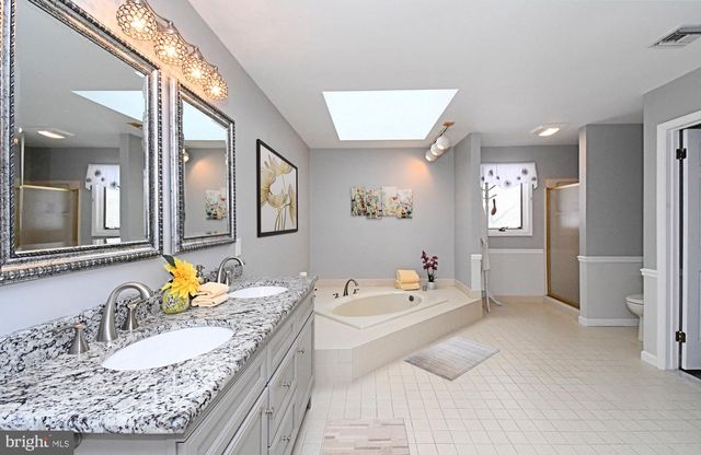 6196 WASHINGTON LN, Bensalem, PA 19020