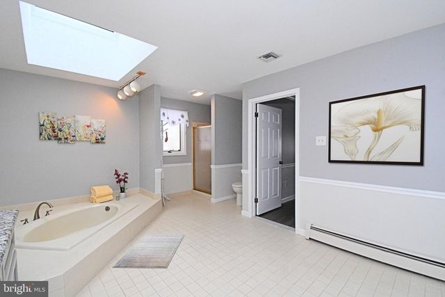 6196 WASHINGTON LN, Bensalem, PA 19020