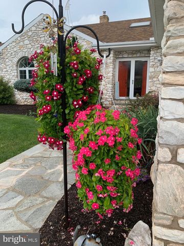 6196 WASHINGTON LN, Bensalem, PA 19020