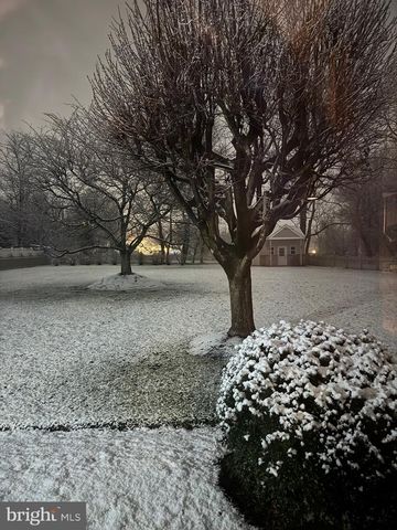 6196 WASHINGTON LN, Bensalem, PA 19020