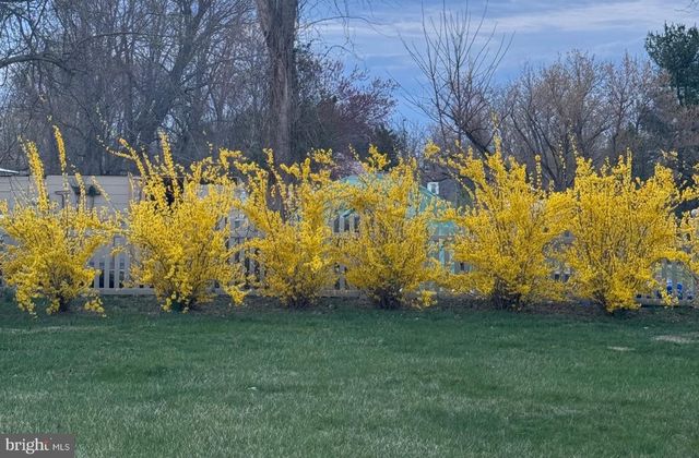 6196 WASHINGTON LN, Bensalem, PA 19020