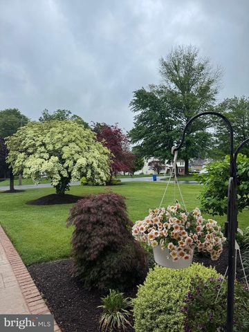 6196 WASHINGTON LN, Bensalem, PA 19020