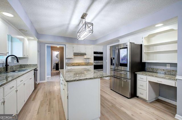 16 High Point Drive SW, Cartersville, GA 30120