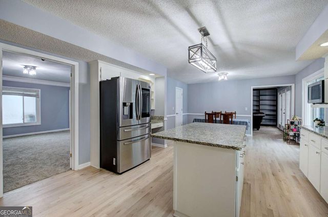 16 High Point Drive SW, Cartersville, GA 30120