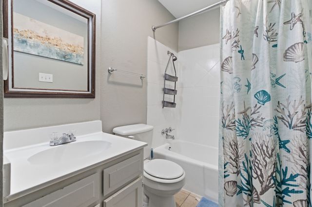 5315 Iris Lane, Arlington, TX 76016