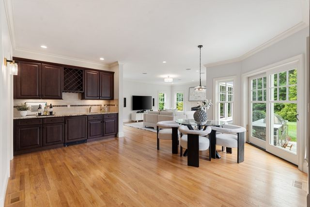 10 Victory Garden Way, Lexington, MA 02420