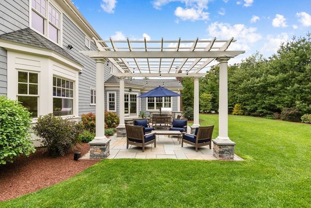 10 Victory Garden Way, Lexington, MA 02420