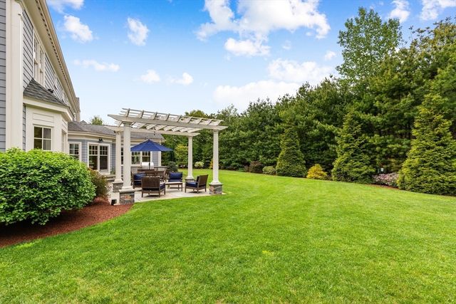 10 Victory Garden Way, Lexington, MA 02420