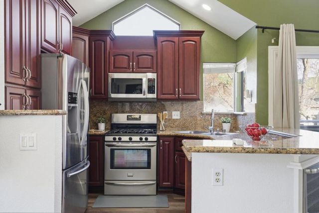 301 Boatswain Court, Hercules, CA 94547