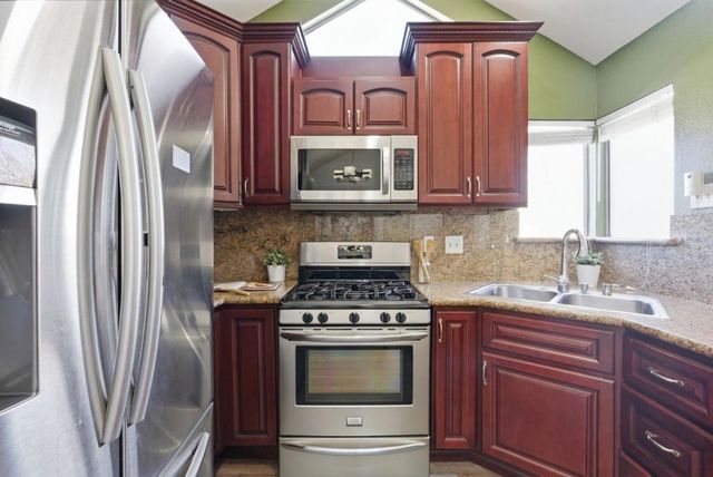 301 Boatswain Court, Hercules, CA 94547