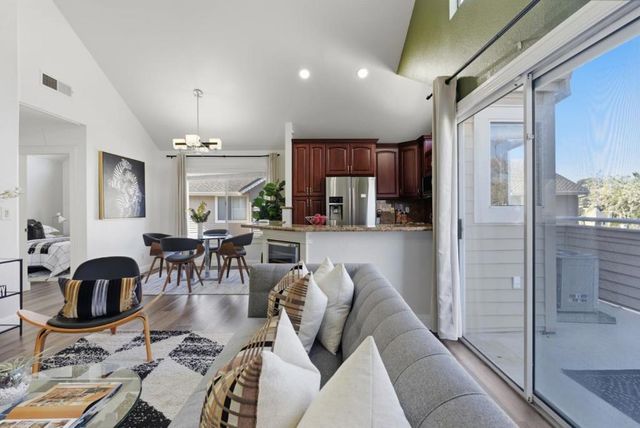 301 Boatswain Court, Hercules, CA 94547