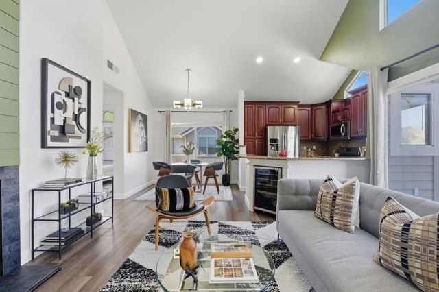 301 Boatswain Court, Hercules, CA 94547