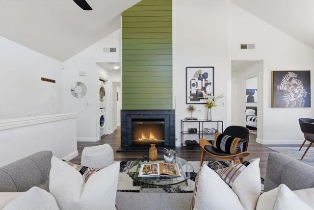 301 Boatswain Court, Hercules, CA 94547