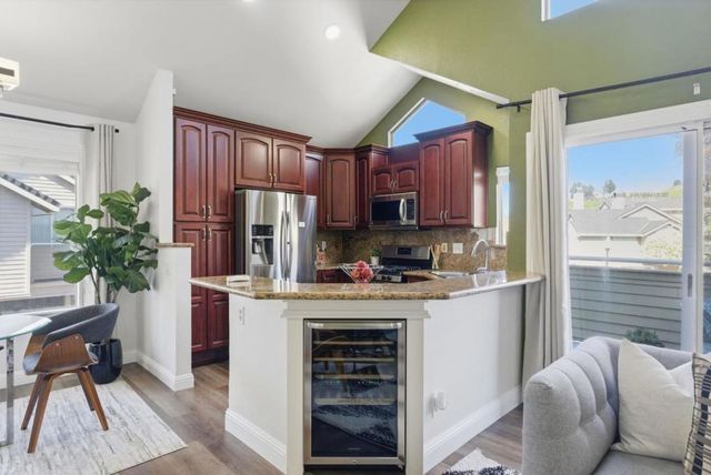 301 Boatswain Court, Hercules, CA 94547