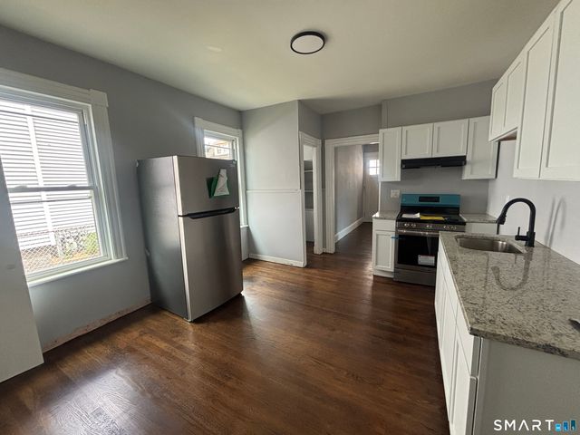 231 Goddard Avenue 1st Floor, Bridgeport, CT 06610