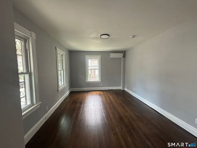 231 Goddard Avenue 1st Floor, Bridgeport, CT 06610