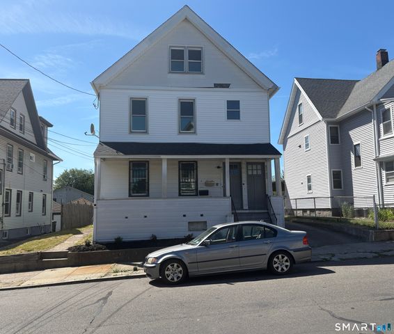 231 Goddard Avenue 1st Floor, Bridgeport, CT 06610